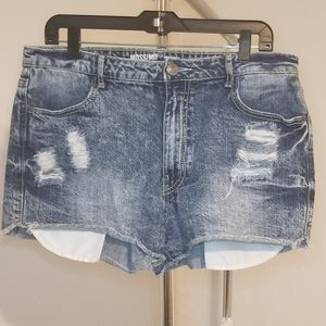 ☂️ Mossimo High Rise